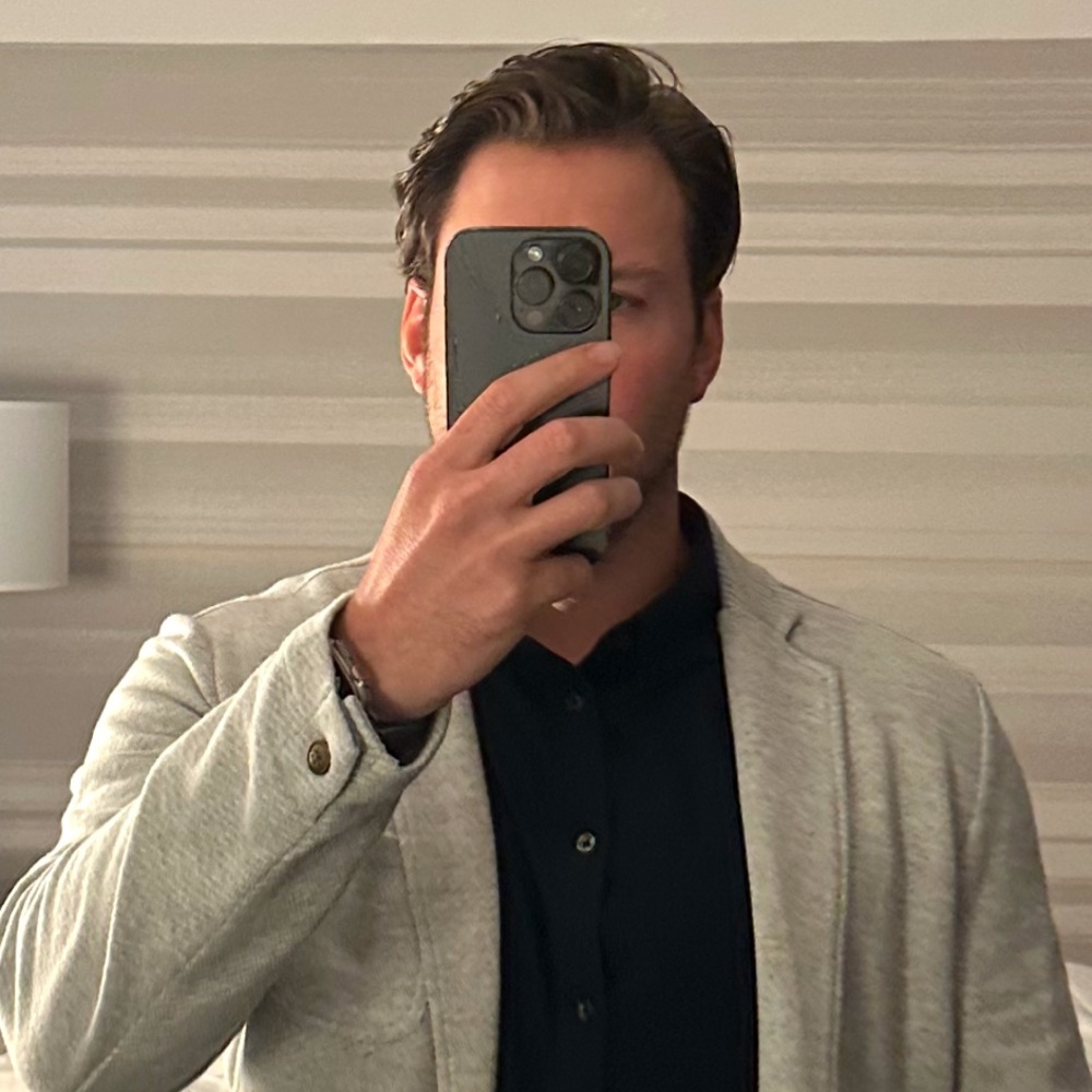 Meet your Posher, Drew